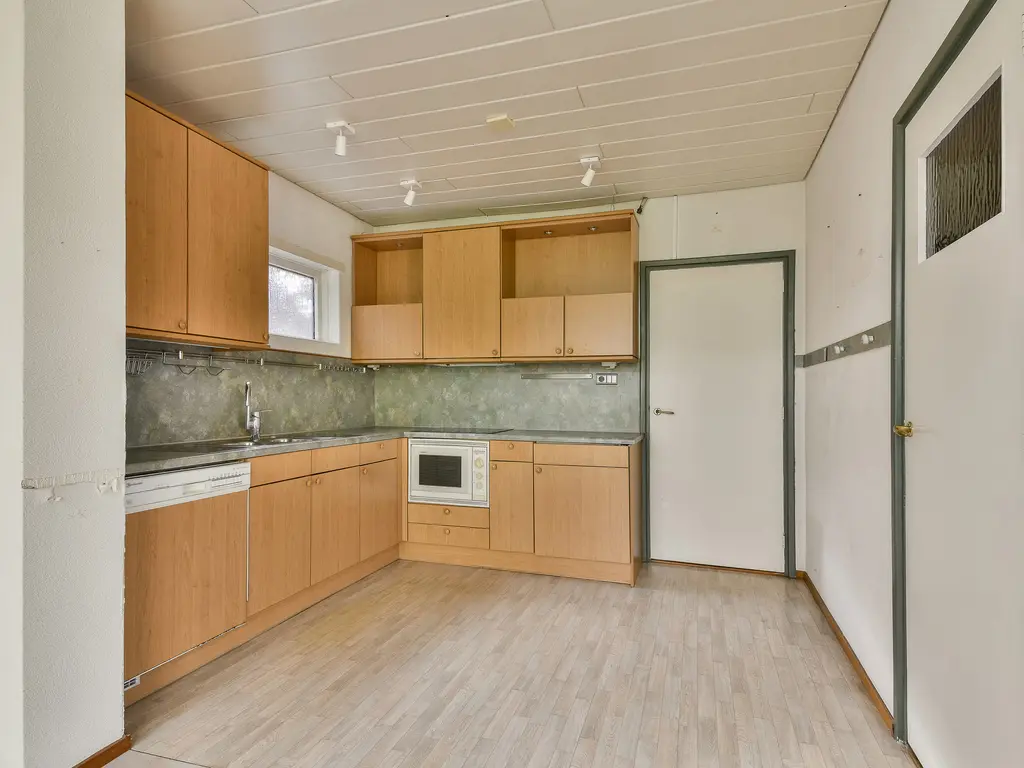 Oranjelaan 6, SPIJKENISSE