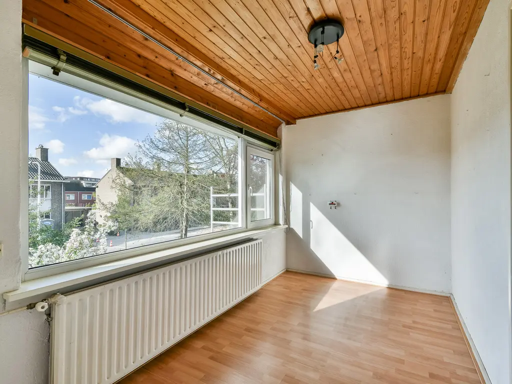 Oranjelaan 6, SPIJKENISSE