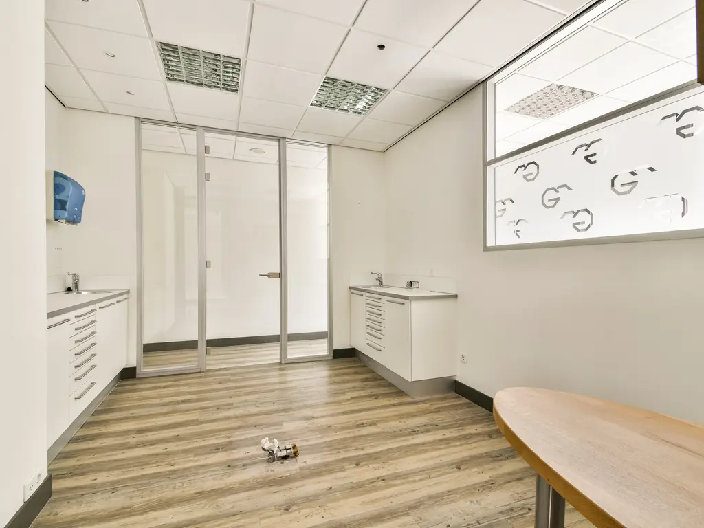 Middenbaan-Noord 34, HOOGVLIET ROTTERDAM