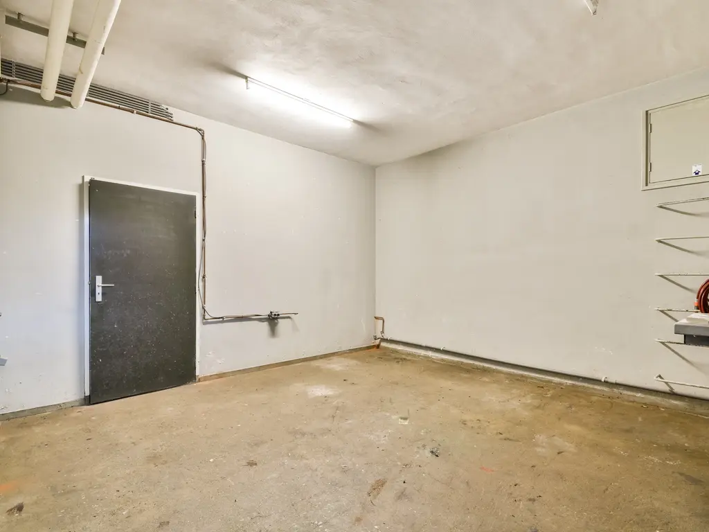 Middenbaan-Noord 34, HOOGVLIET ROTTERDAM