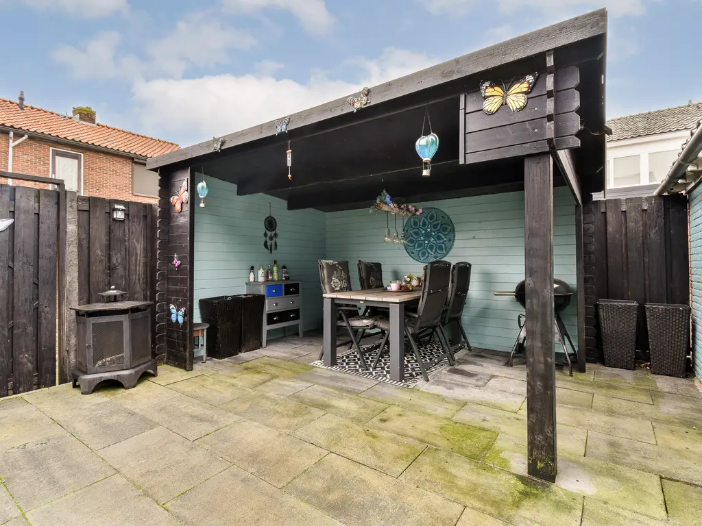 Kanariestraat 12, SPIJKENISSE