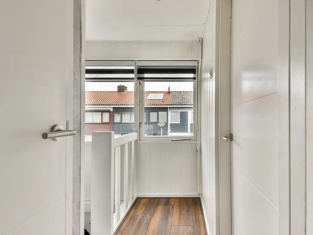 Kanariestraat 12, SPIJKENISSE