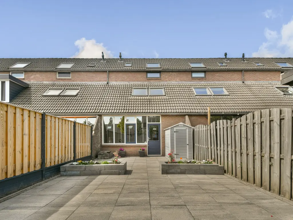 Krekelveen 409, SPIJKENISSE