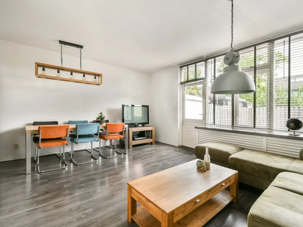 Krekelveen 409, SPIJKENISSE