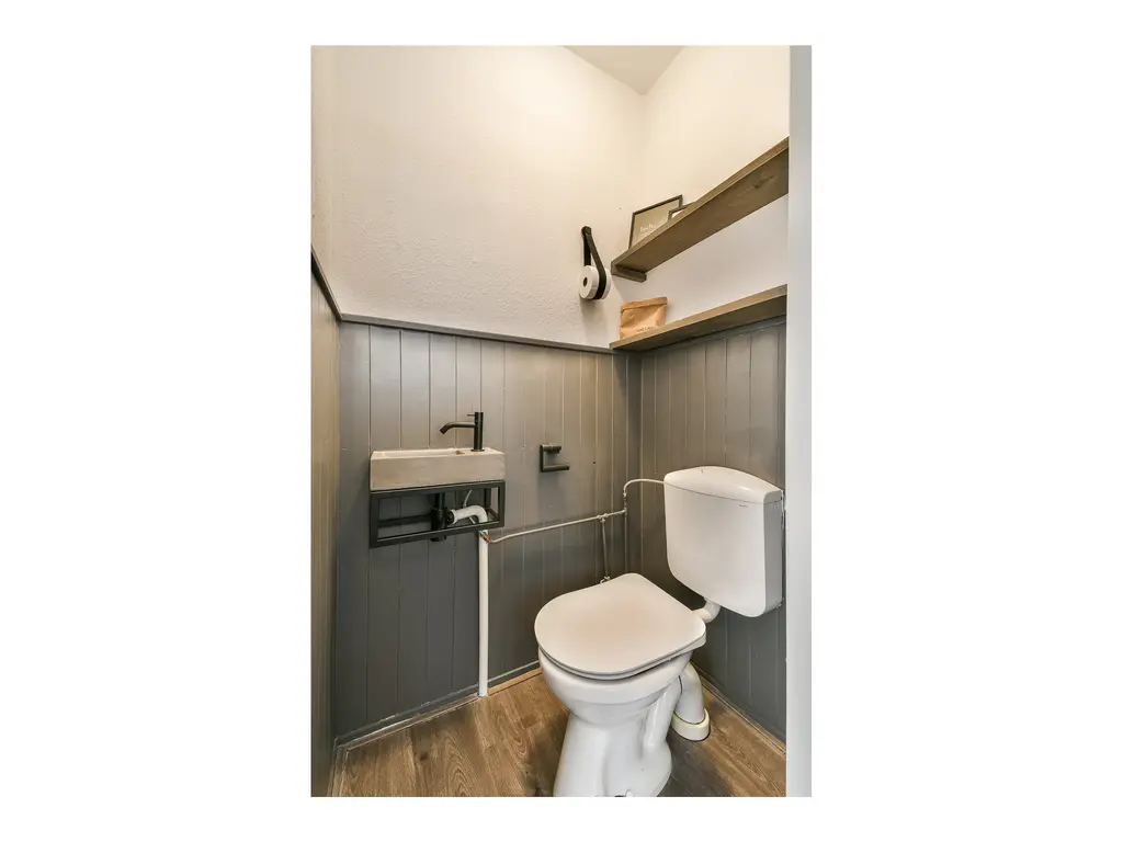 Krekelveen 409, SPIJKENISSE