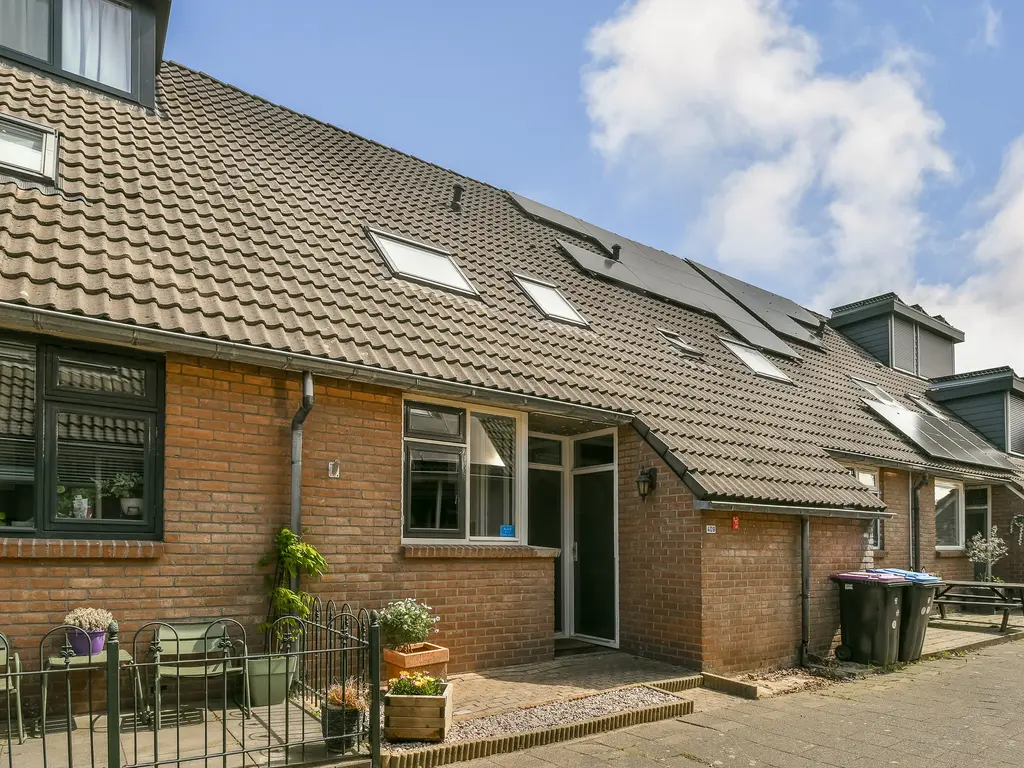 Krekelveen 409, SPIJKENISSE