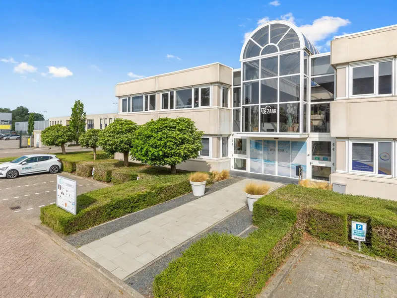 Curieweg 5, Spijkenisse