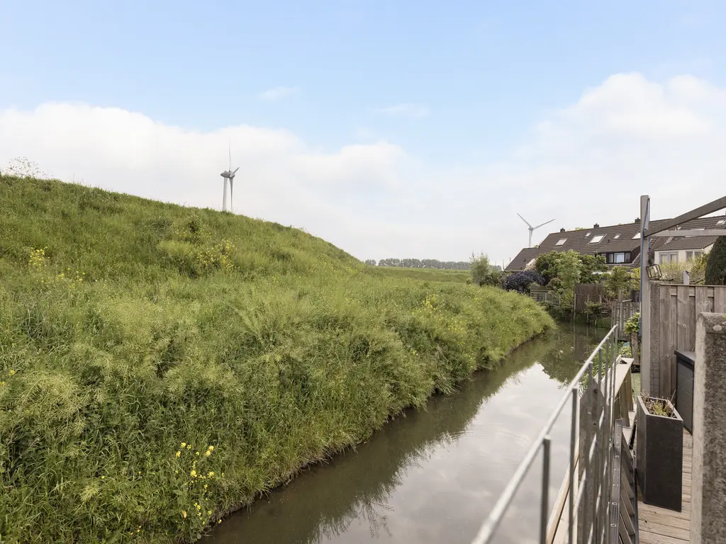 Roosendaelweg 17, GEERVLIET