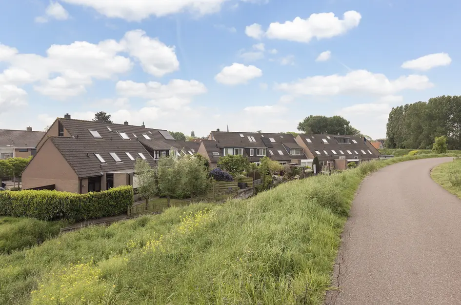 Roosendaelweg 17