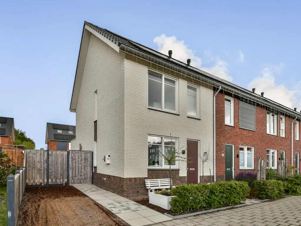 De Wetering 37, SPIJKENISSE