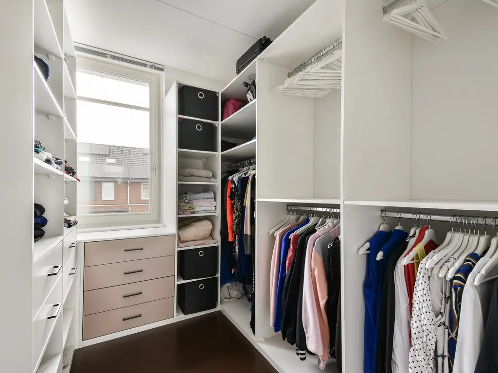 De Wetering 37, SPIJKENISSE