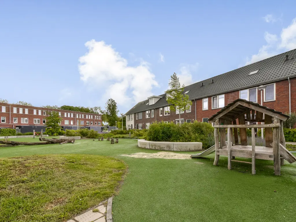 De Wetering 37, SPIJKENISSE
