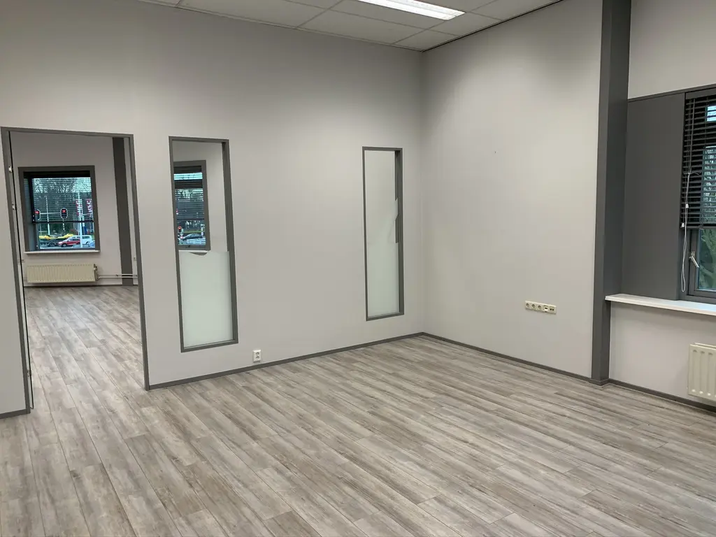 Edisonweg 2C, SPIJKENISSE