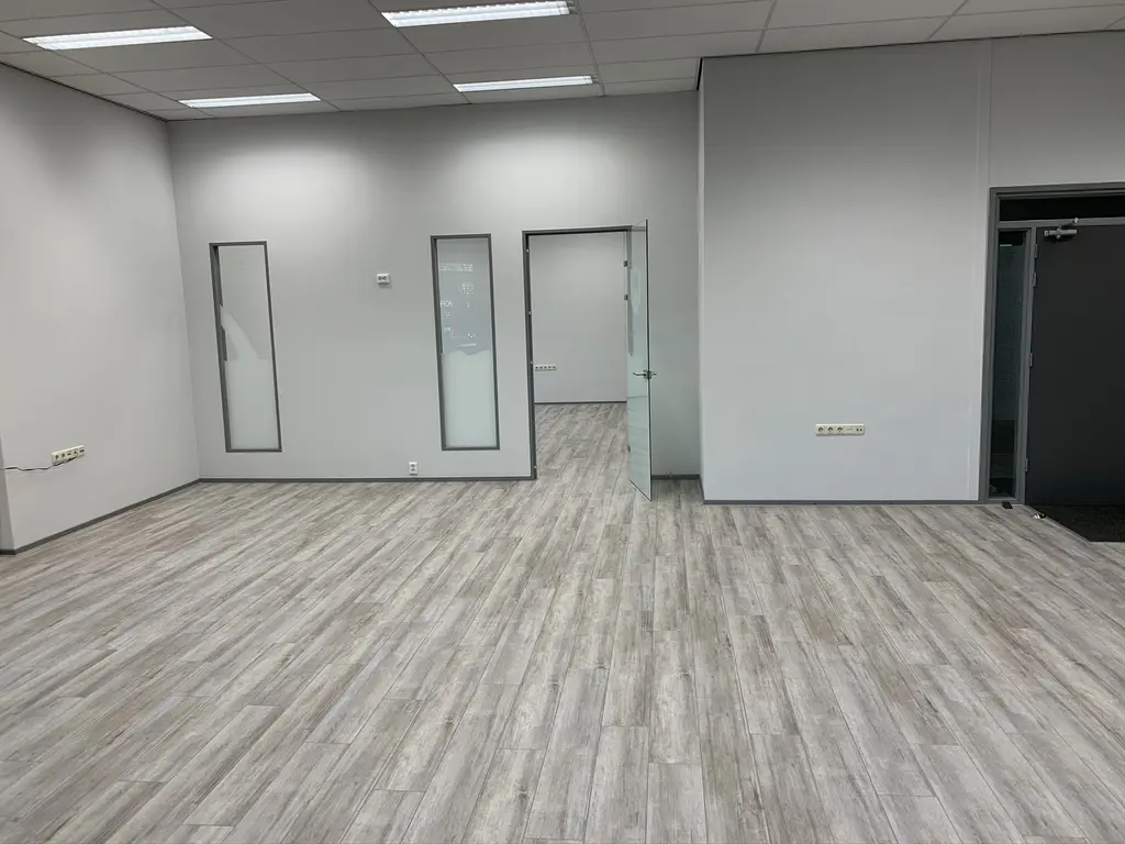 Edisonweg 2C, SPIJKENISSE