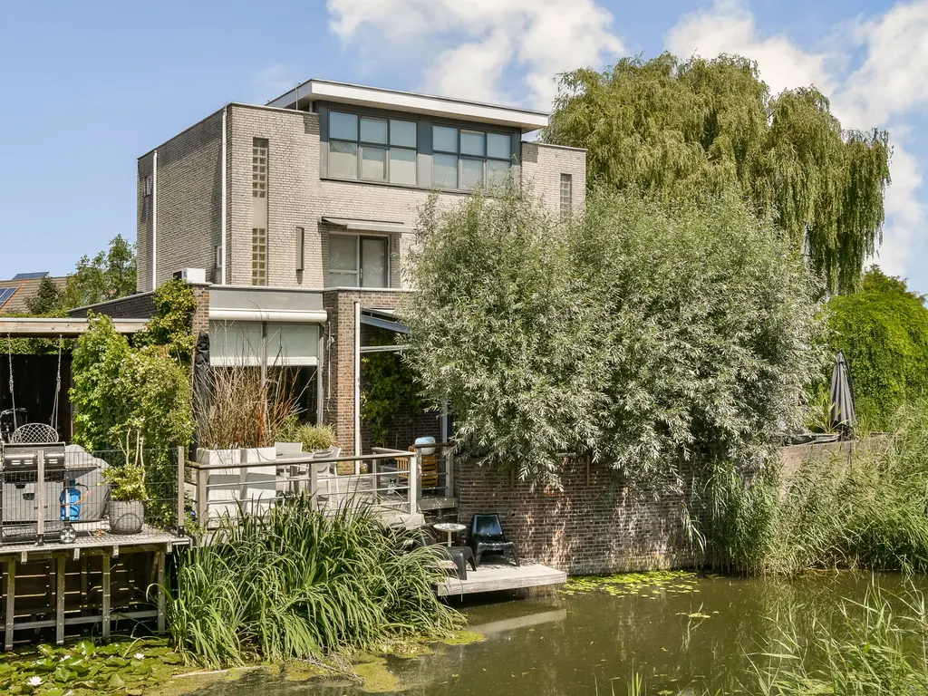 Weverslaan 30, ZUIDLAND