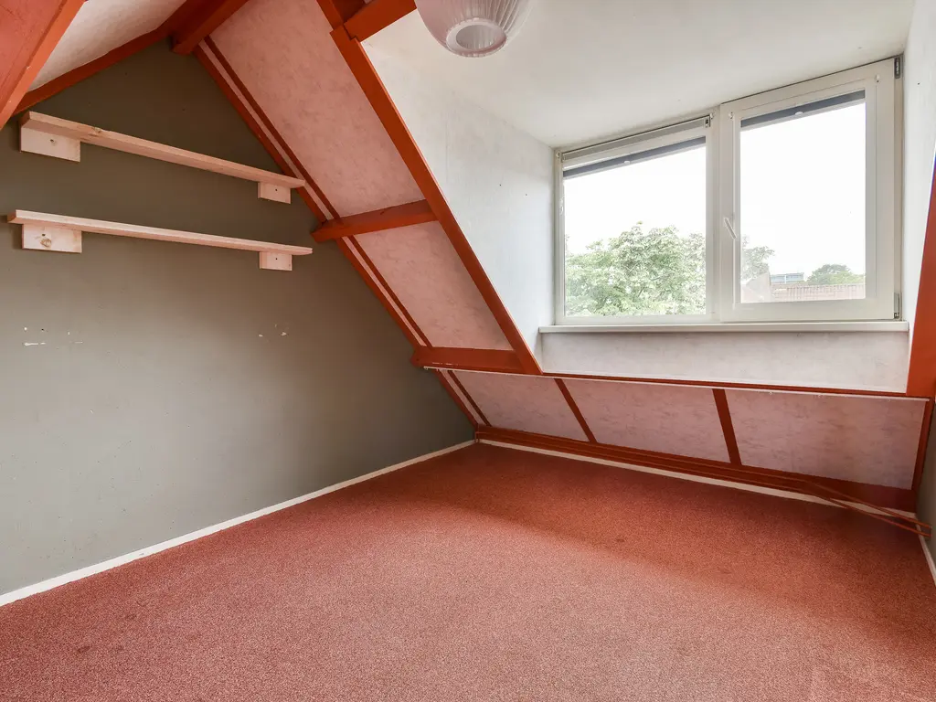Ooievaarshoek 8, SPIJKENISSE