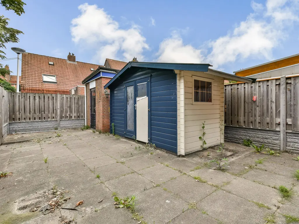Ooievaarshoek 8, SPIJKENISSE