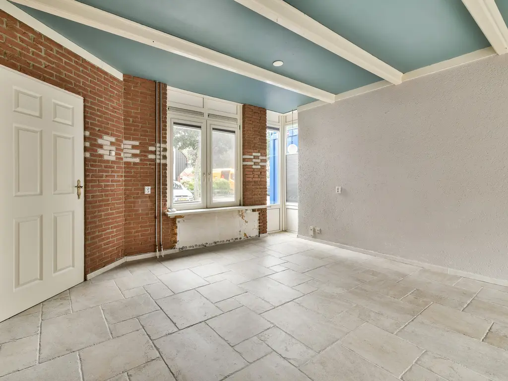 Ooievaarshoek 8, SPIJKENISSE