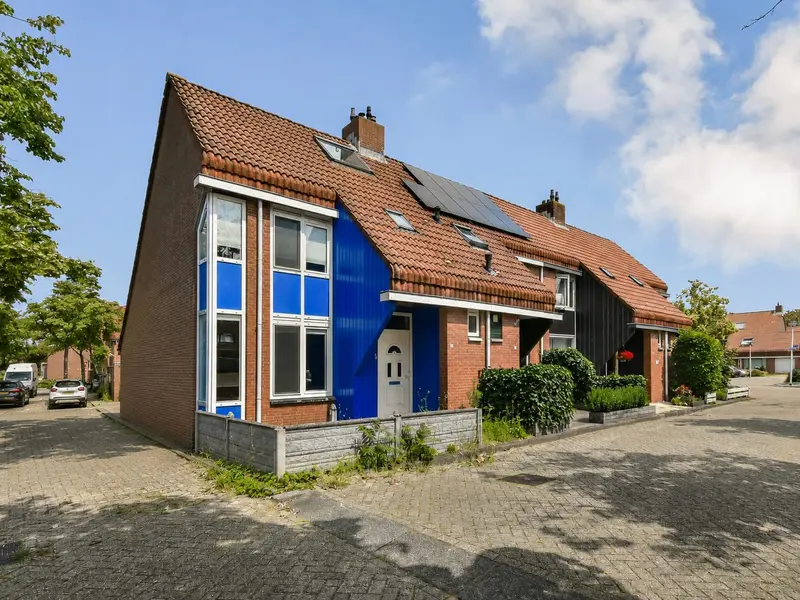 Ooievaarshoek 8, SPIJKENISSE