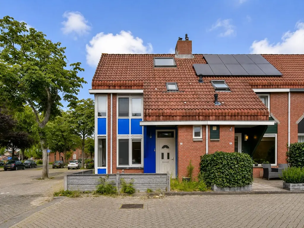 Ooievaarshoek 8, SPIJKENISSE