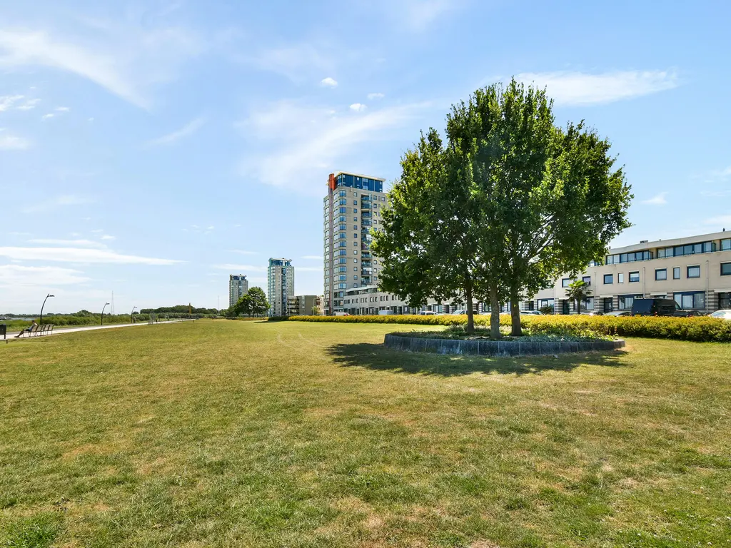 Maasboulevard 44A, SPIJKENISSE