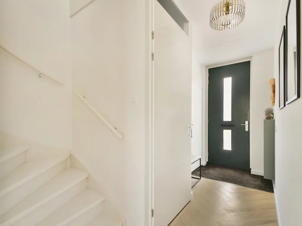 De Wetering 33, SPIJKENISSE