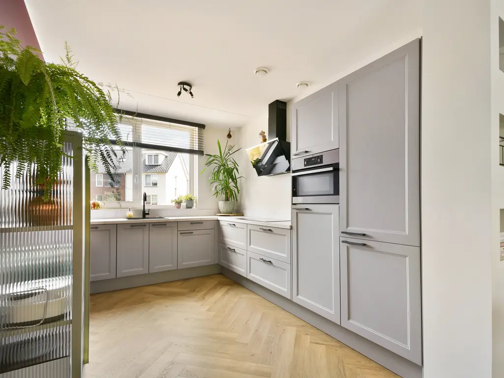 De Wetering 33, SPIJKENISSE