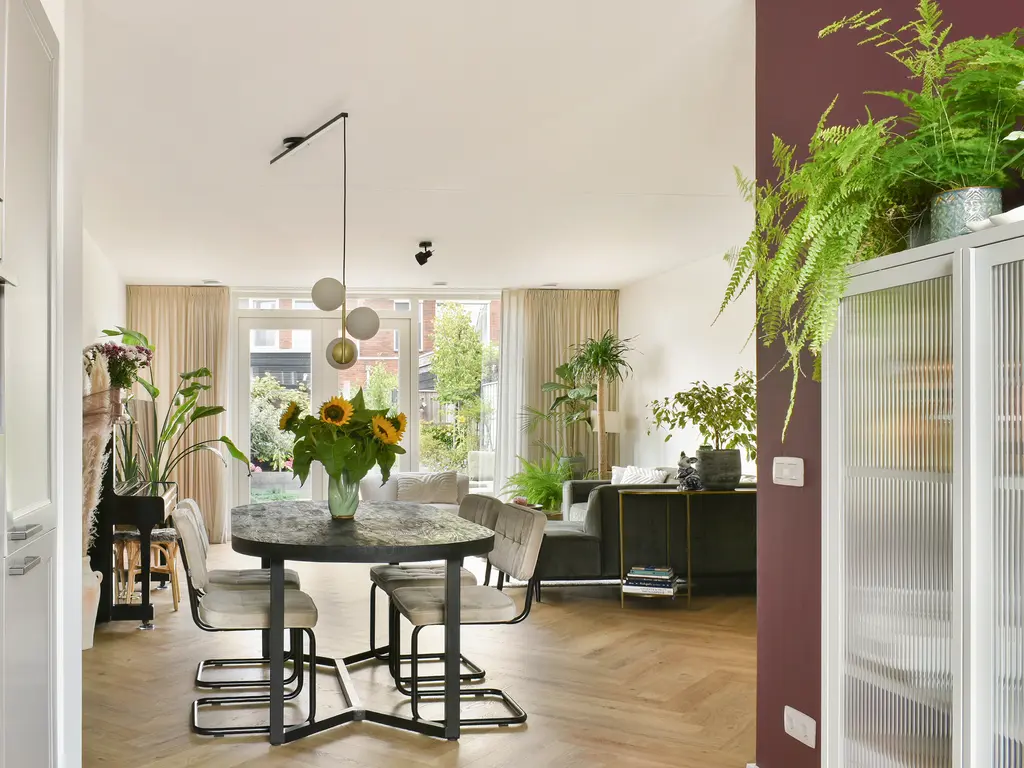 De Wetering 33, SPIJKENISSE