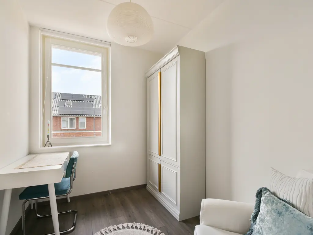 De Wetering 33, SPIJKENISSE