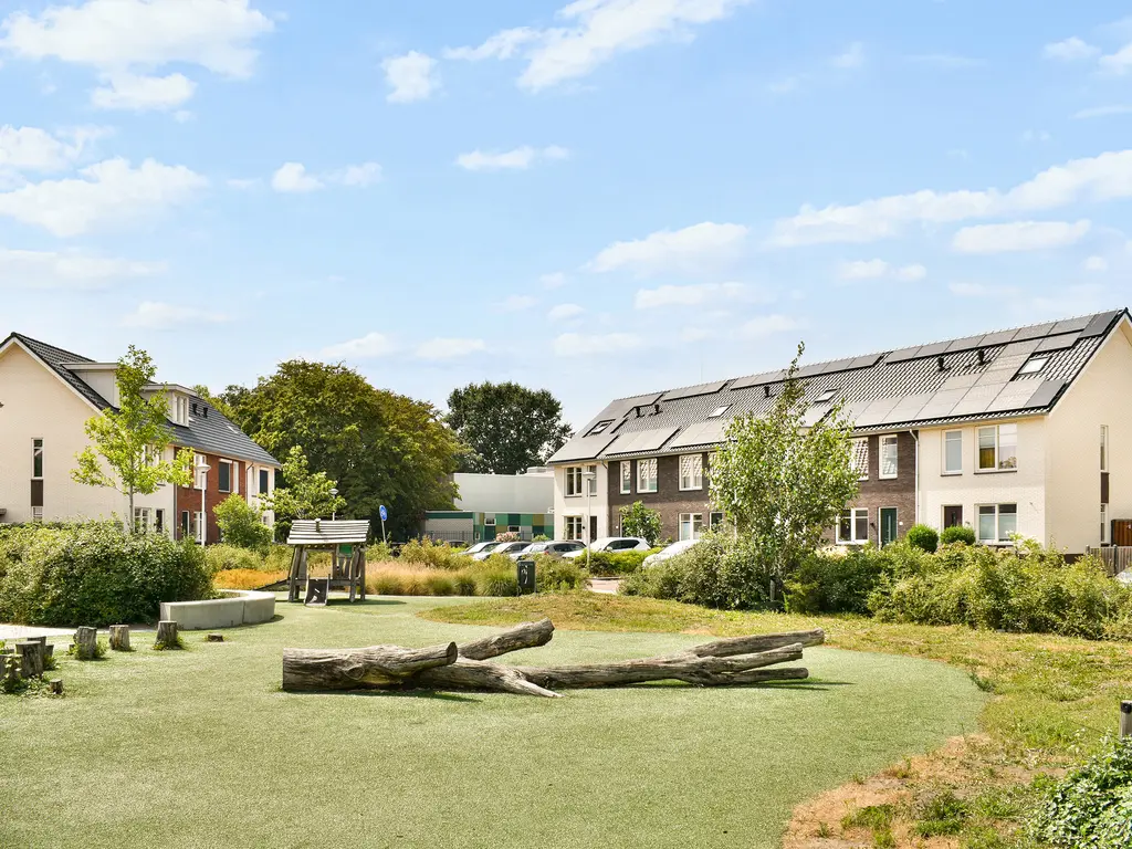 De Wetering 33, SPIJKENISSE