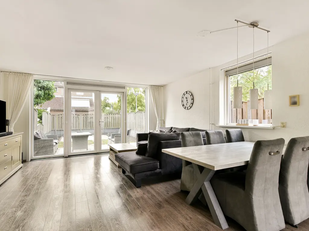 Strawinskystraat 17, SPIJKENISSE