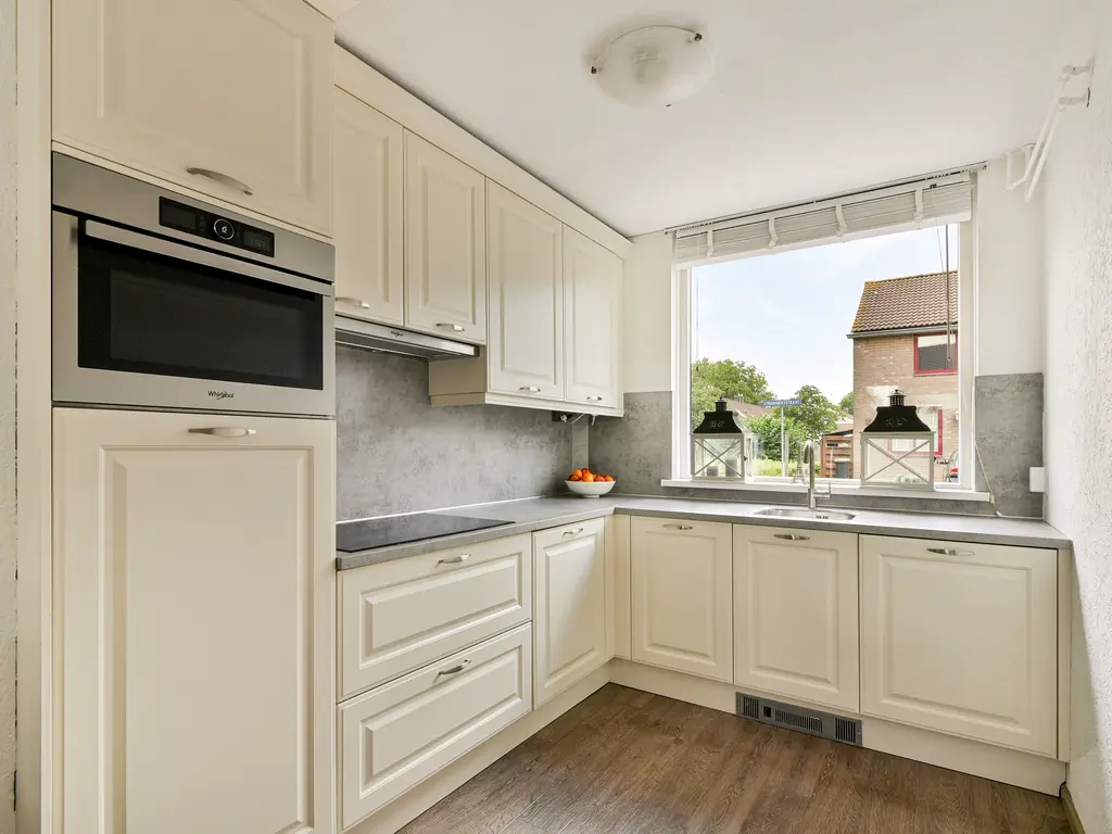 Strawinskystraat 17, SPIJKENISSE