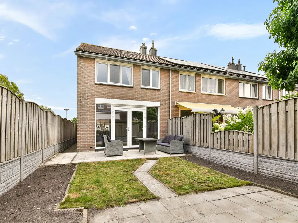 Strawinskystraat 17, SPIJKENISSE