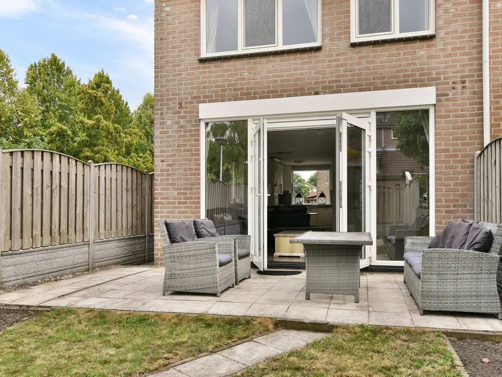 Strawinskystraat 17, SPIJKENISSE