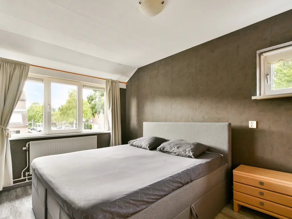 Strawinskystraat 17, SPIJKENISSE