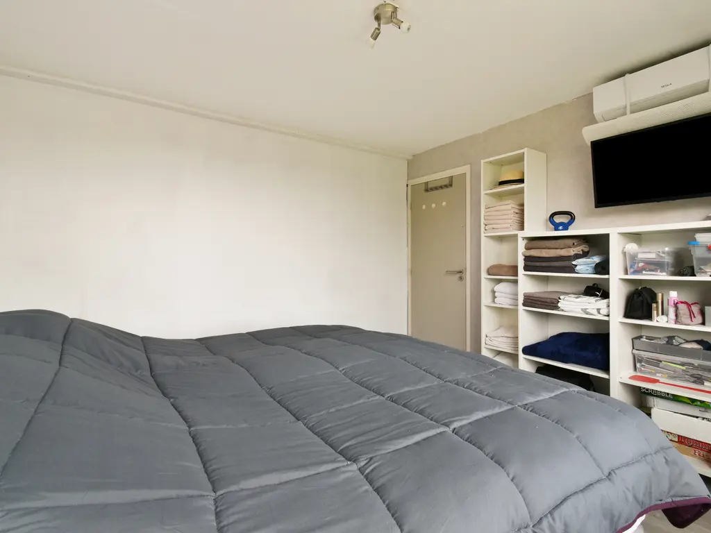 Fresiastraat 11, SPIJKENISSE