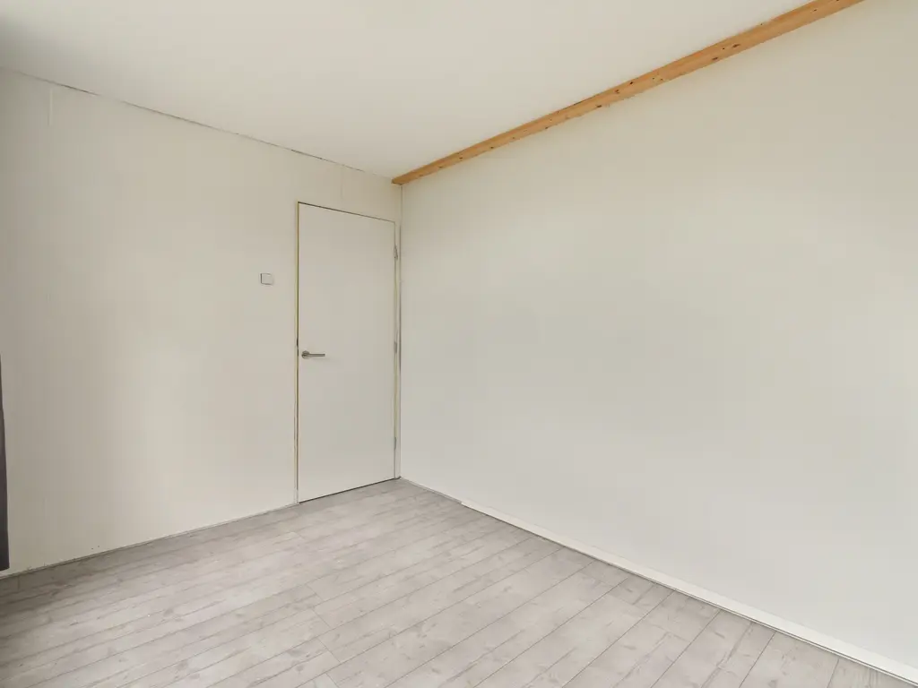 Fresiastraat 11, SPIJKENISSE