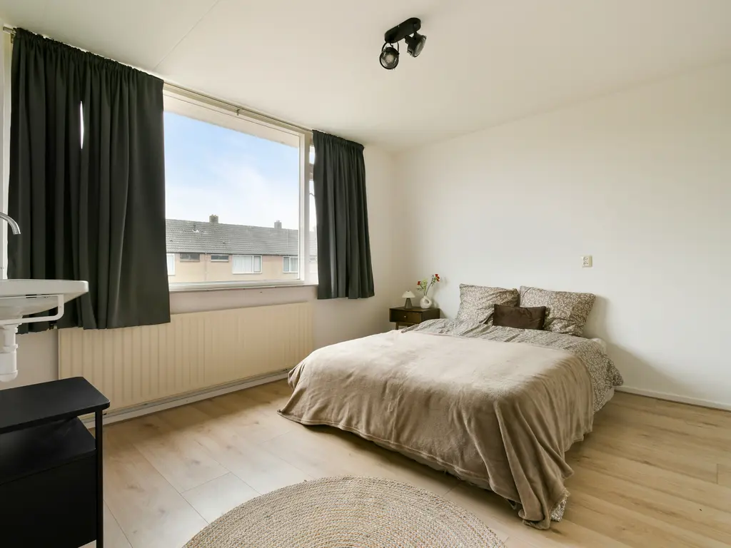 Polluxstraat 32, SPIJKENISSE