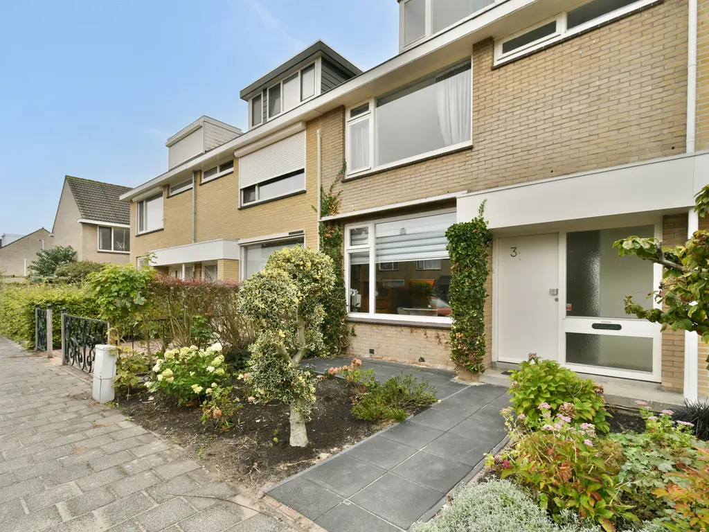 Polluxstraat 32, SPIJKENISSE
