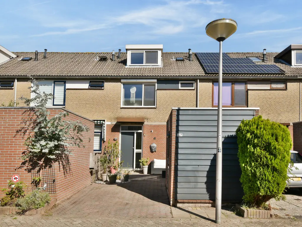 Baarsveen 427, SPIJKENISSE