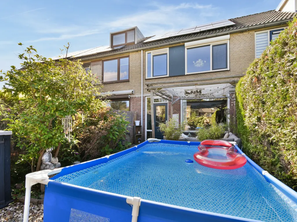 Baarsveen 427, SPIJKENISSE