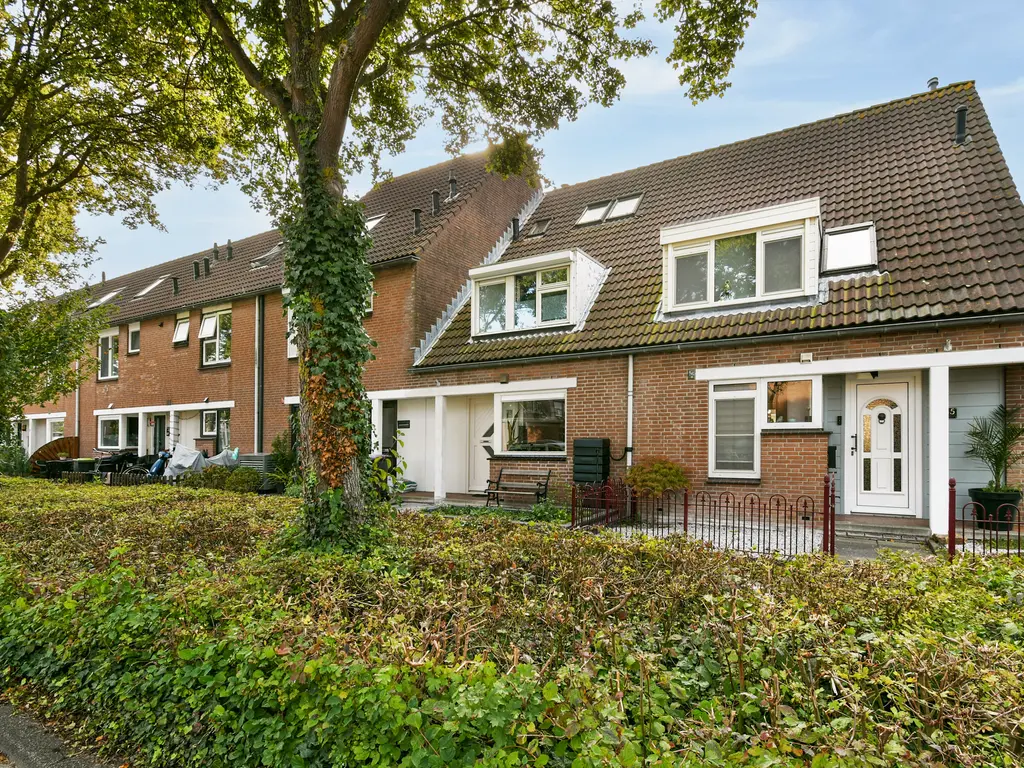 Symfonielaan 33, SPIJKENISSE