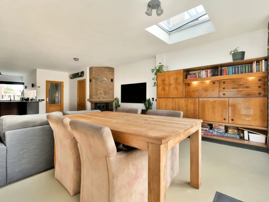 Symfonielaan 33, SPIJKENISSE