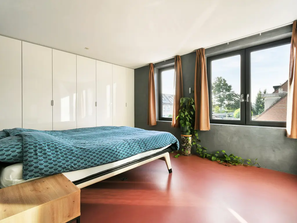 Symfonielaan 33, SPIJKENISSE