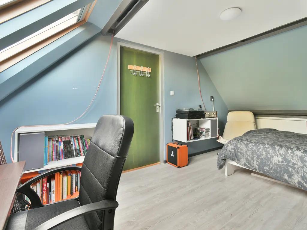 Symfonielaan 33, SPIJKENISSE