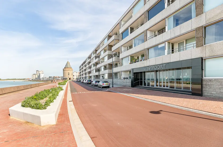 Boulevard De Ruyter 226