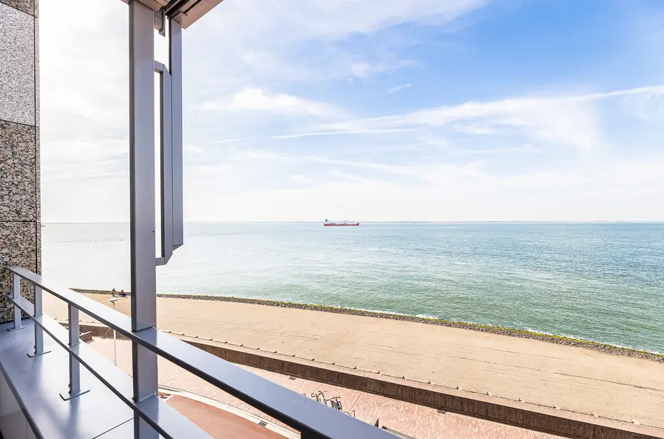 Boulevard De Ruyter 226