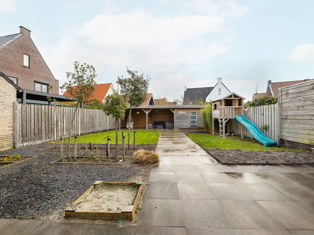 Schulenburg 1, Oostkapelle