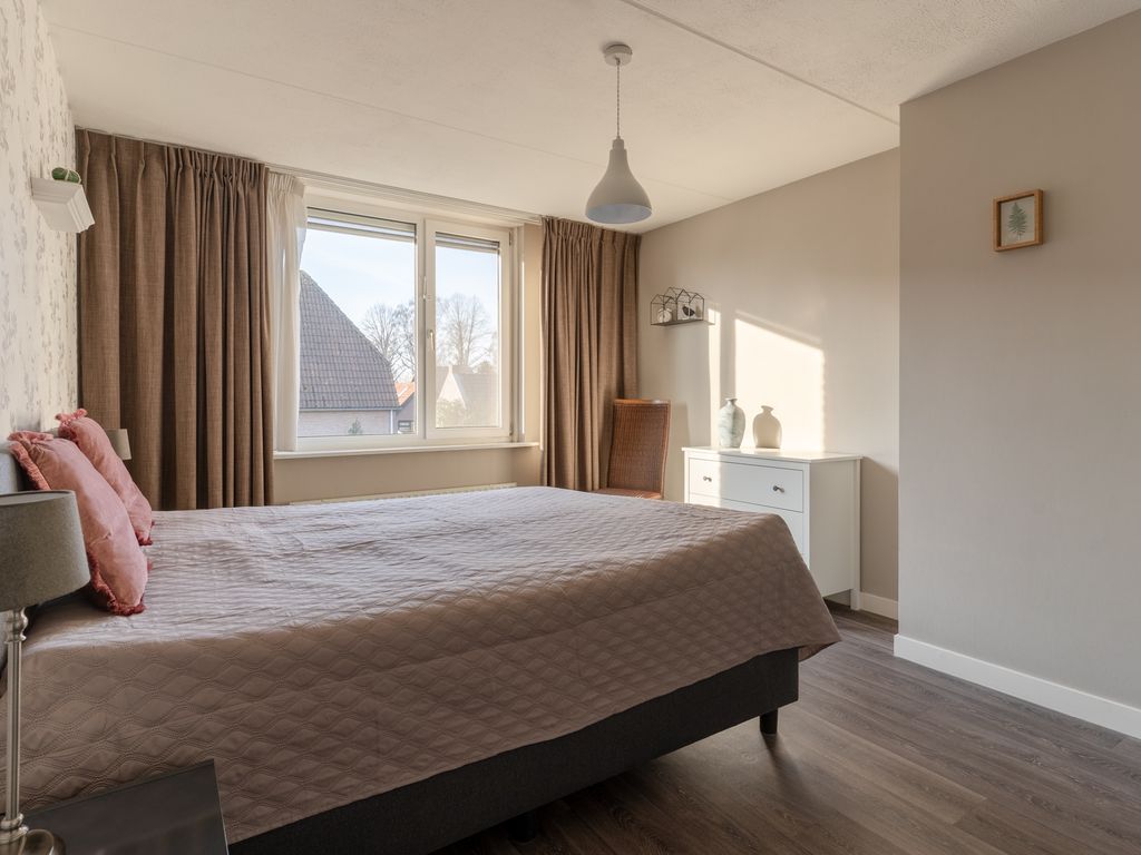 Jonkheer Sandberglaan 1B, Hierden