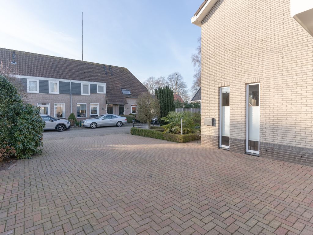 Jonkheer Sandberglaan 1B, Hierden